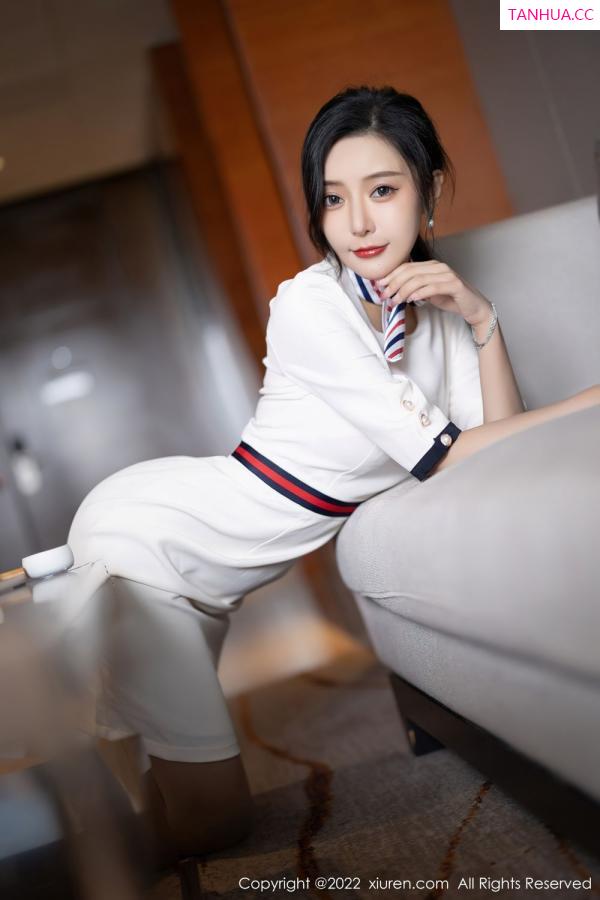 王馨瑶  [XiuRen]高清写真图 2022.05.05 No.4963 王馨瑶yanni第16张图片